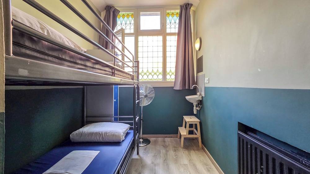 Hostel Cosmos Amsterdam 1