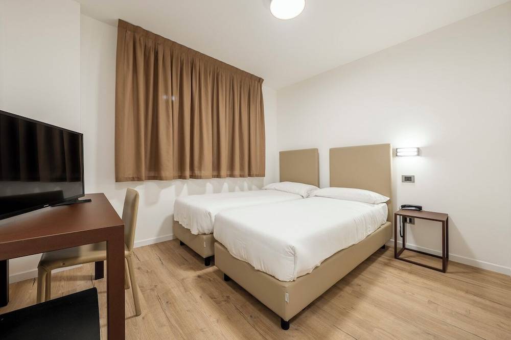 Hotel Sorapis 1
