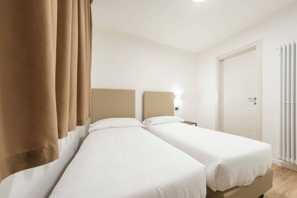 Hotel Sorapis 2