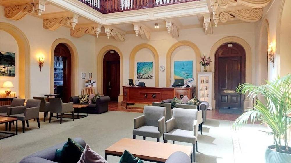 Trenython Manor Resort 2