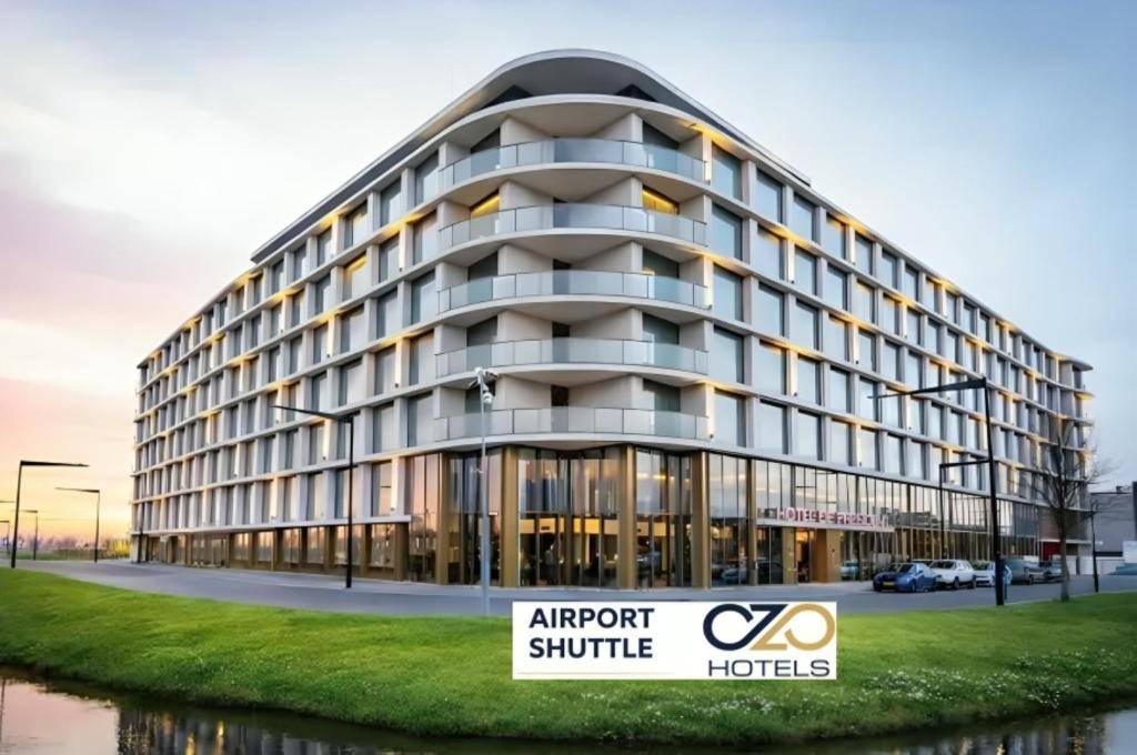 OZO HOTELS PRESIDENT 1