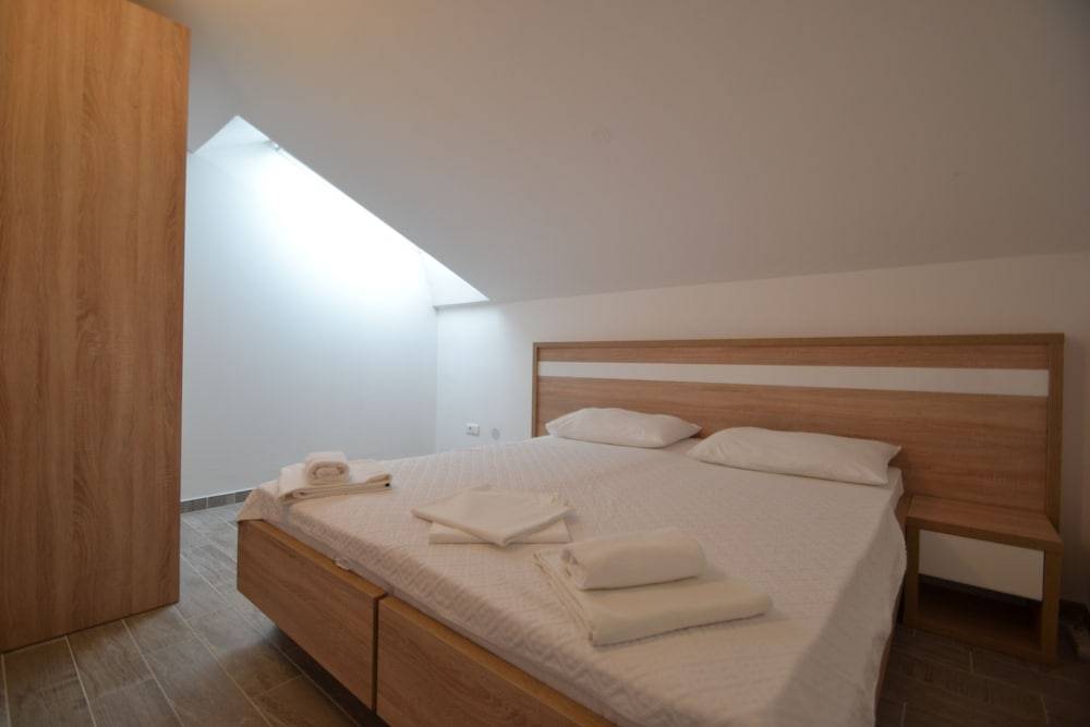 Aparthotel Tota 2