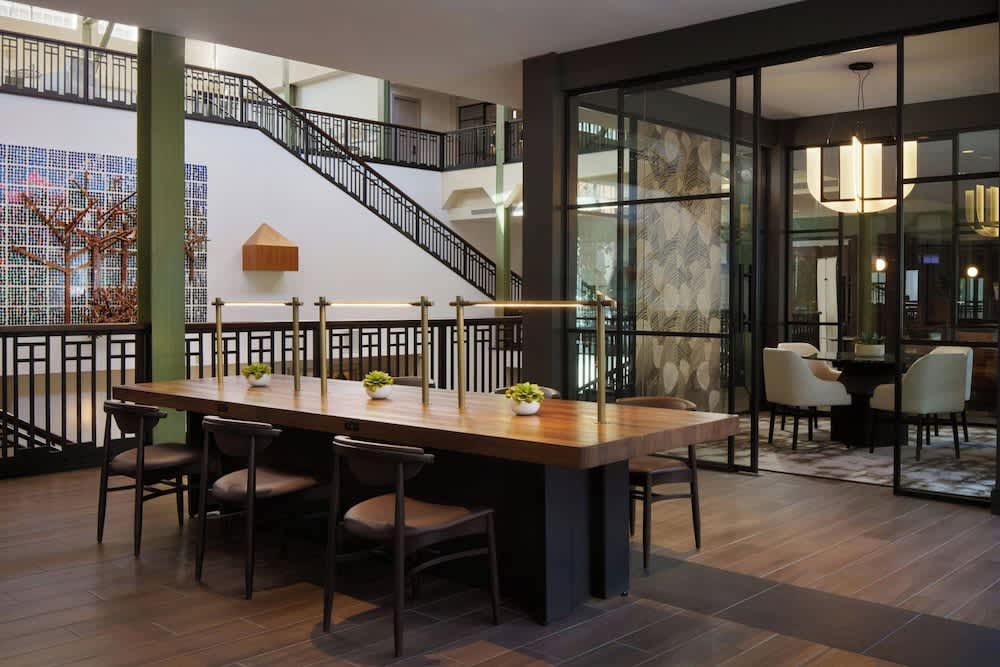 Sheraton Grand Sacramento 2