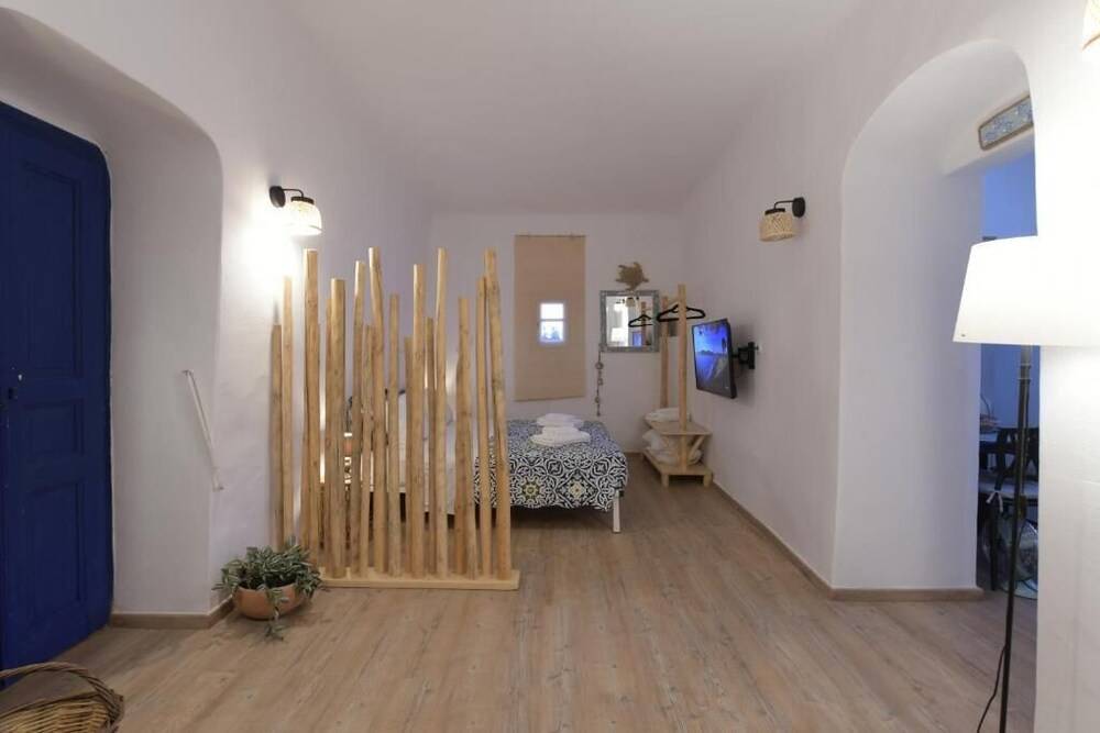 MZ Mykonos Rock 2