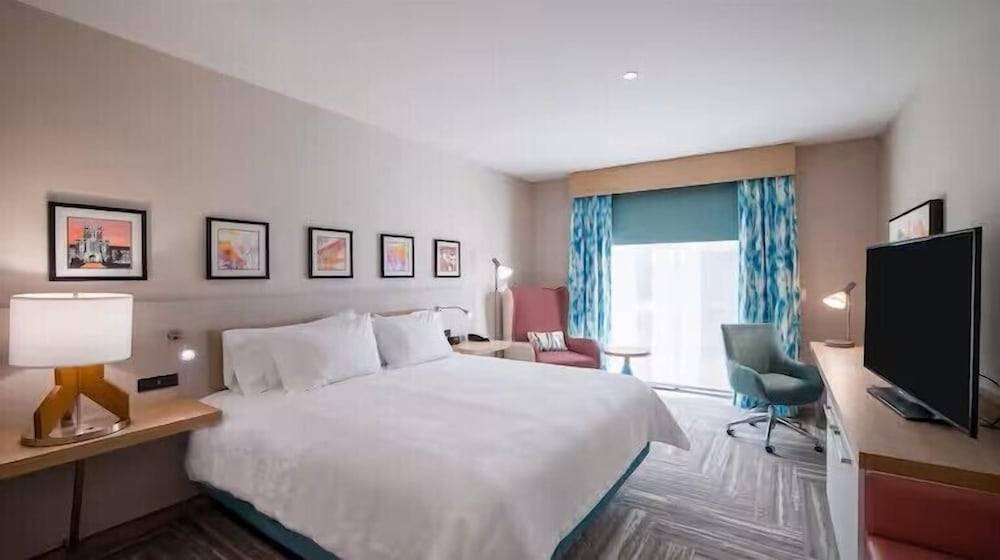 Hilton Garden Inn Steele Creek Charlotte 1