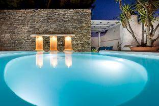 Carbonaki Hotel 1