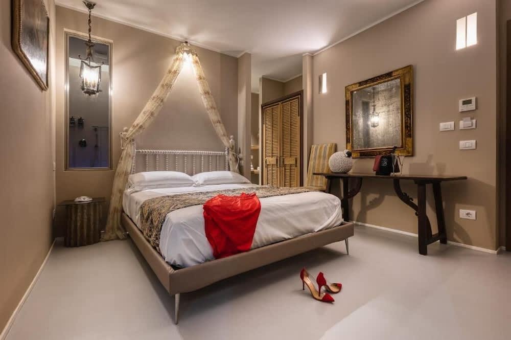 A'Mare Luxury Rooms 2