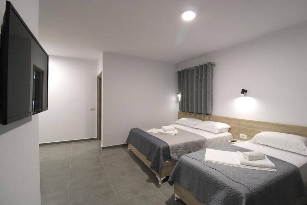 Hotel Villa Adrian 1