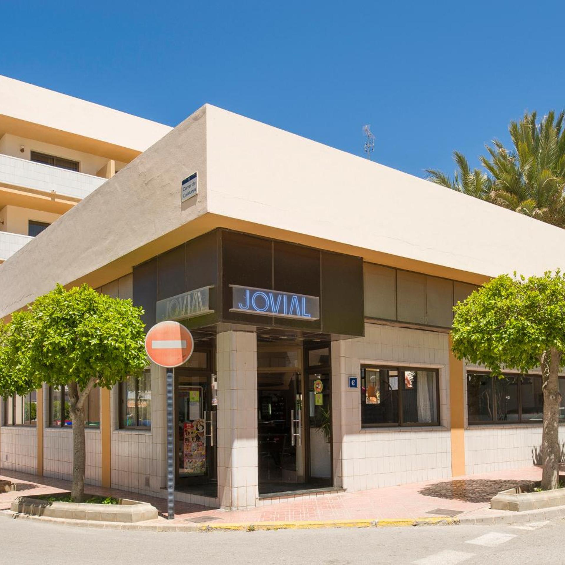 Apartamentos Jovial 1