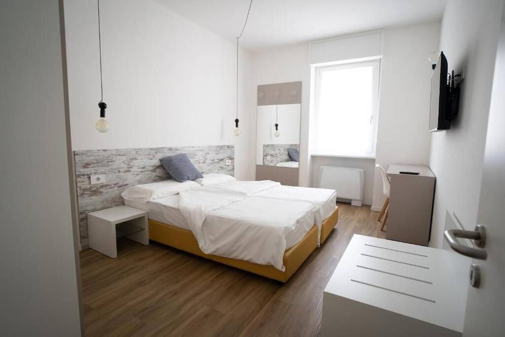 CASA SAN PAOLO Rooms And Apartments 2