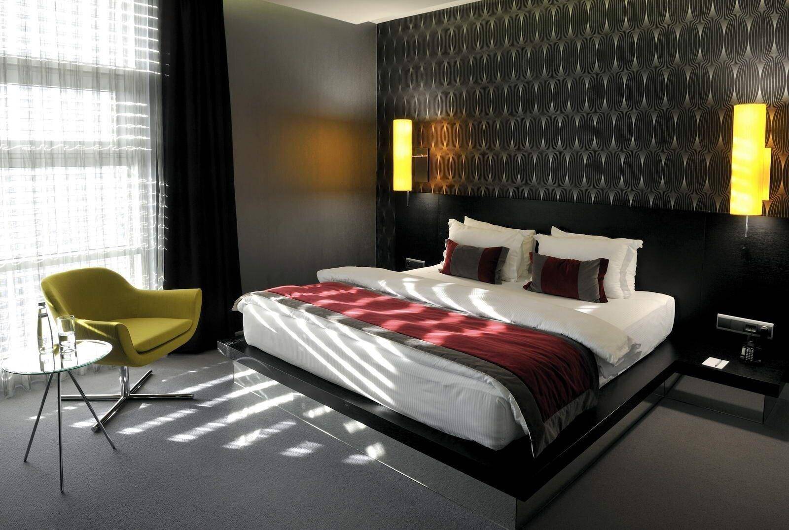 Vernazza Suites Hotel 1