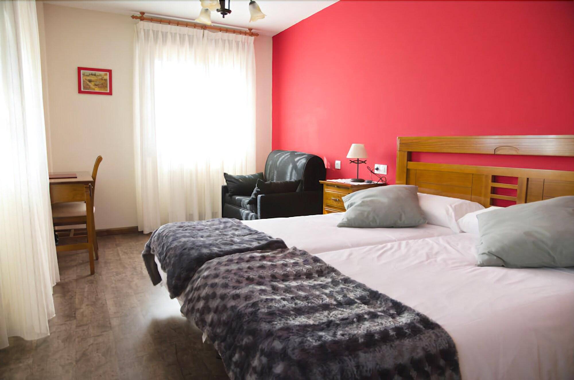 Hotel Rural Foncubierta 1