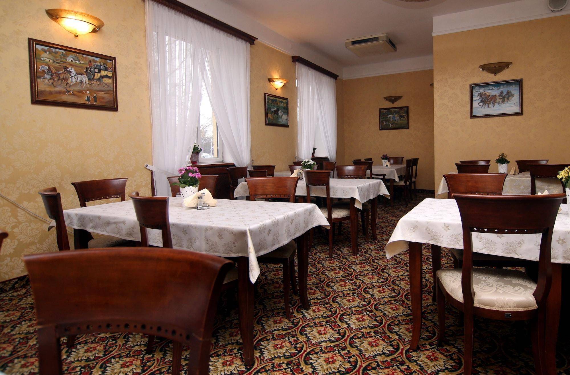 Hotel Plock 2