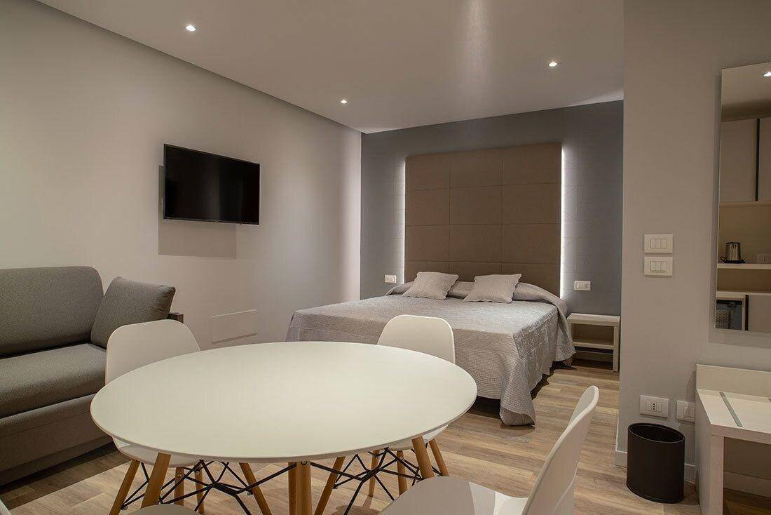Viola Relais 1