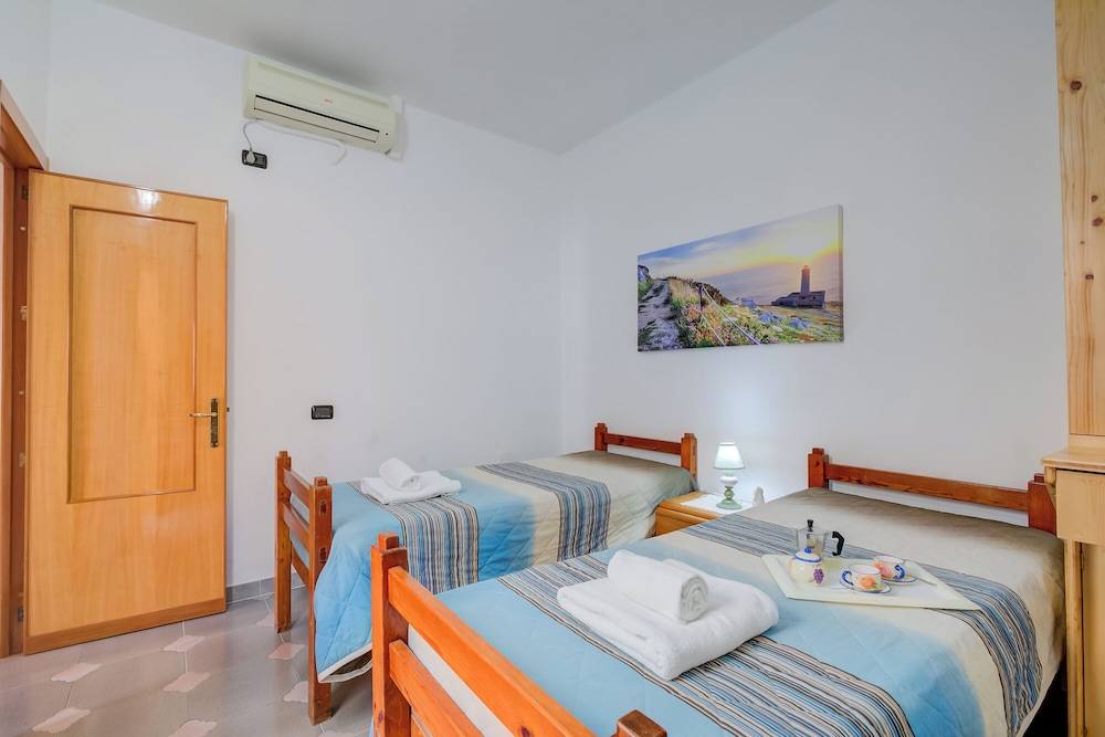 Villa Oasi al mare near the sea with pool 2