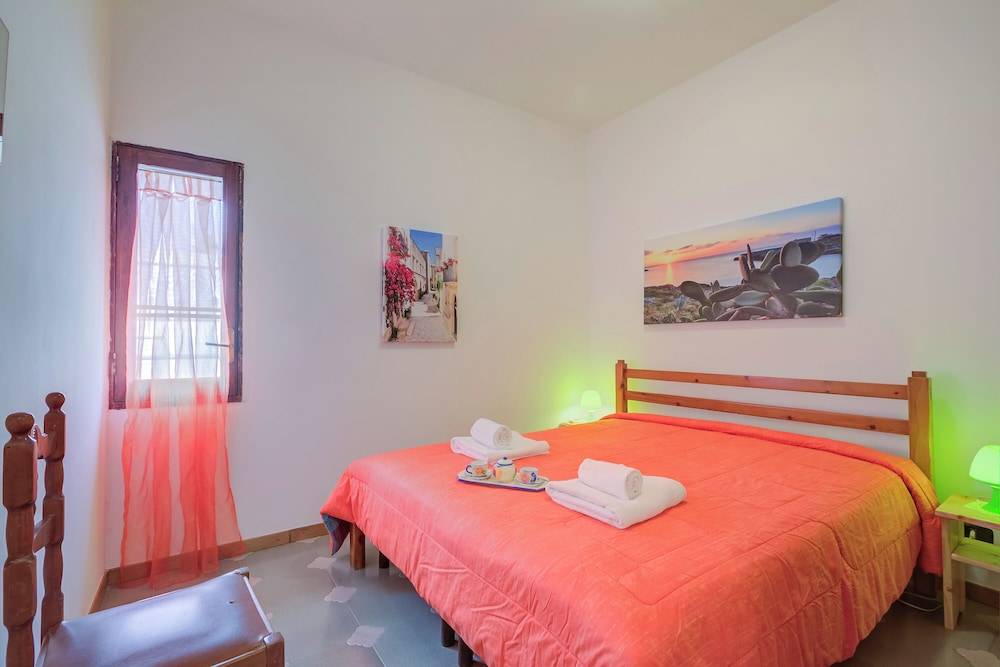 Villa Oasi al mare near the sea with pool 1
