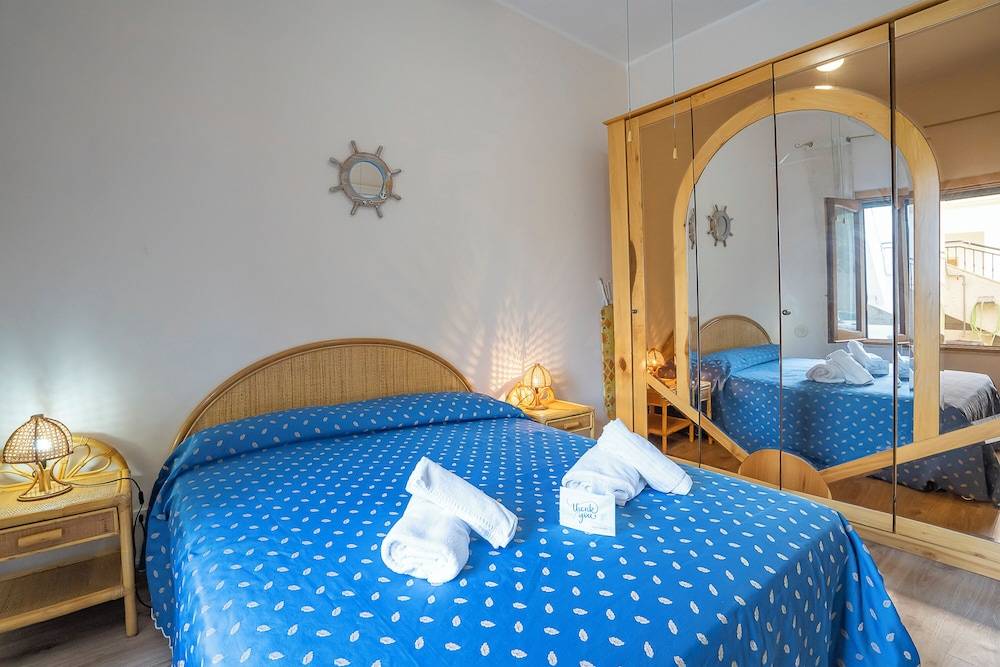 Brezza Apartment With Terrace Near The Sea 2