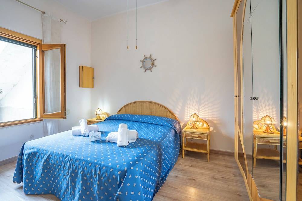 Brezza Apartment With Terrace Near The Sea 1