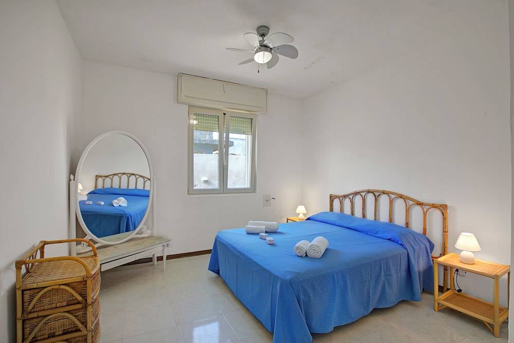 Villa Dei Fanti - Beachfront Villa With Garden 1