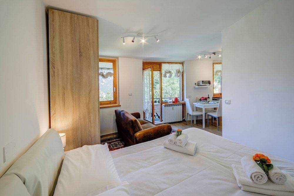 Studio La Borracina Mountain View 1