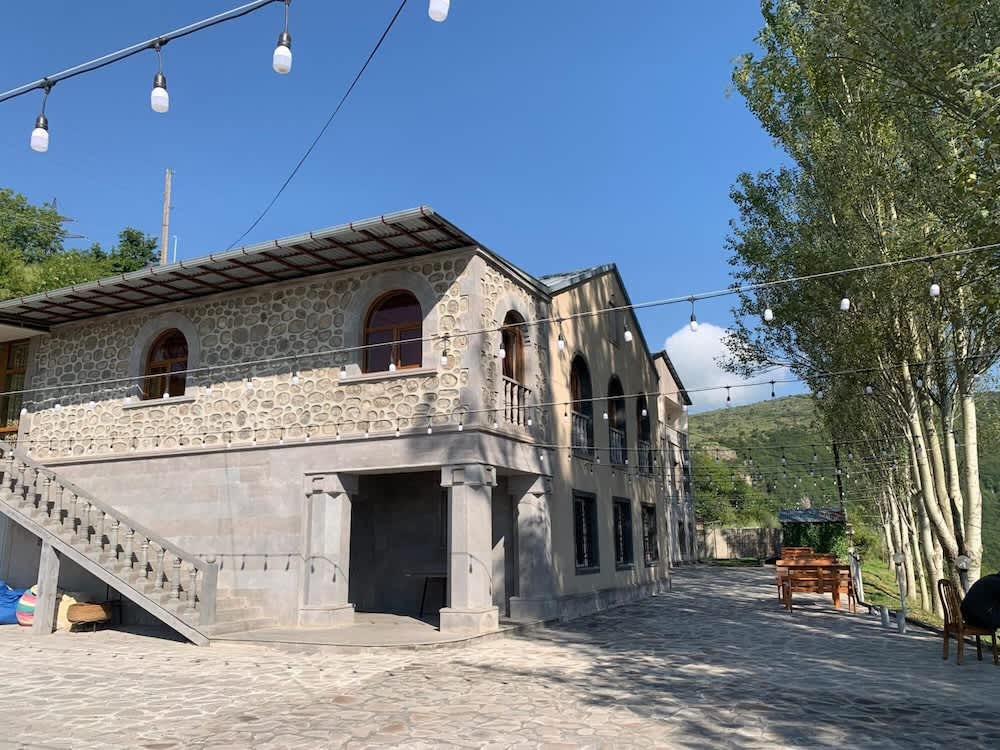 AVAGYAN'S Hotel-restaurant 1
