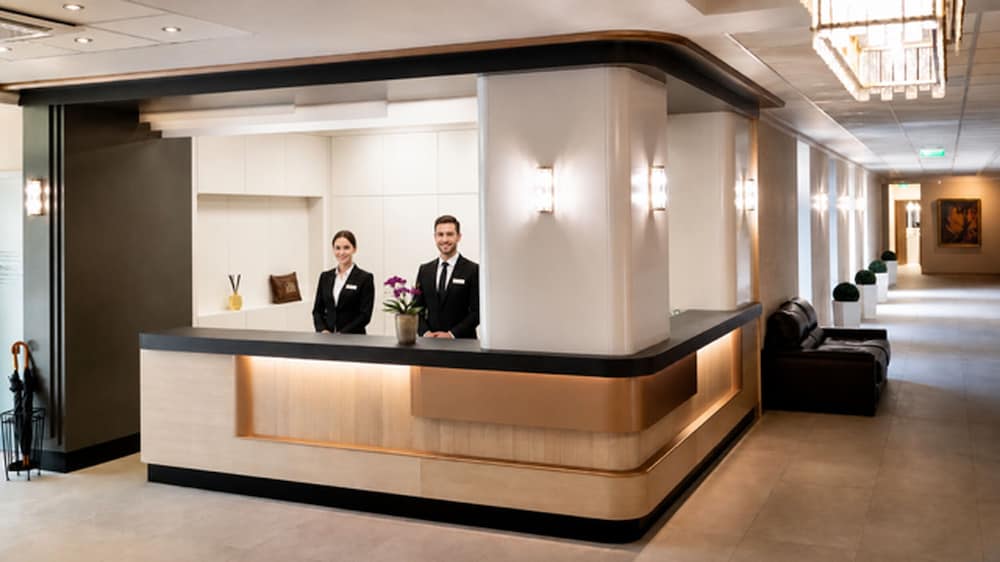 Hotel Garzon Plaza 1