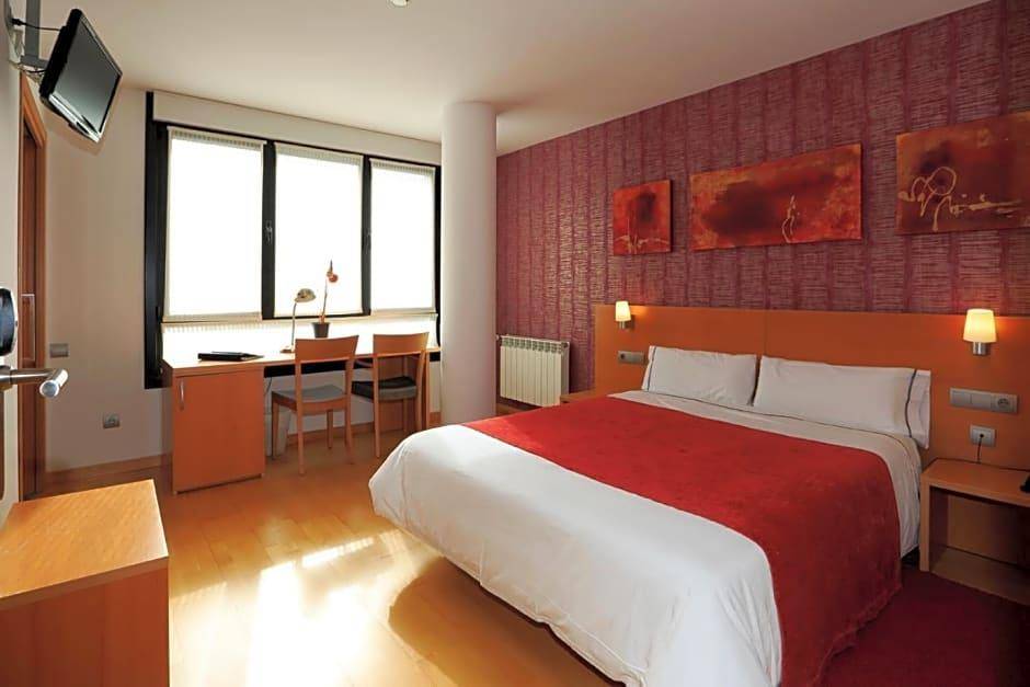 Hotel Txarriduna 1