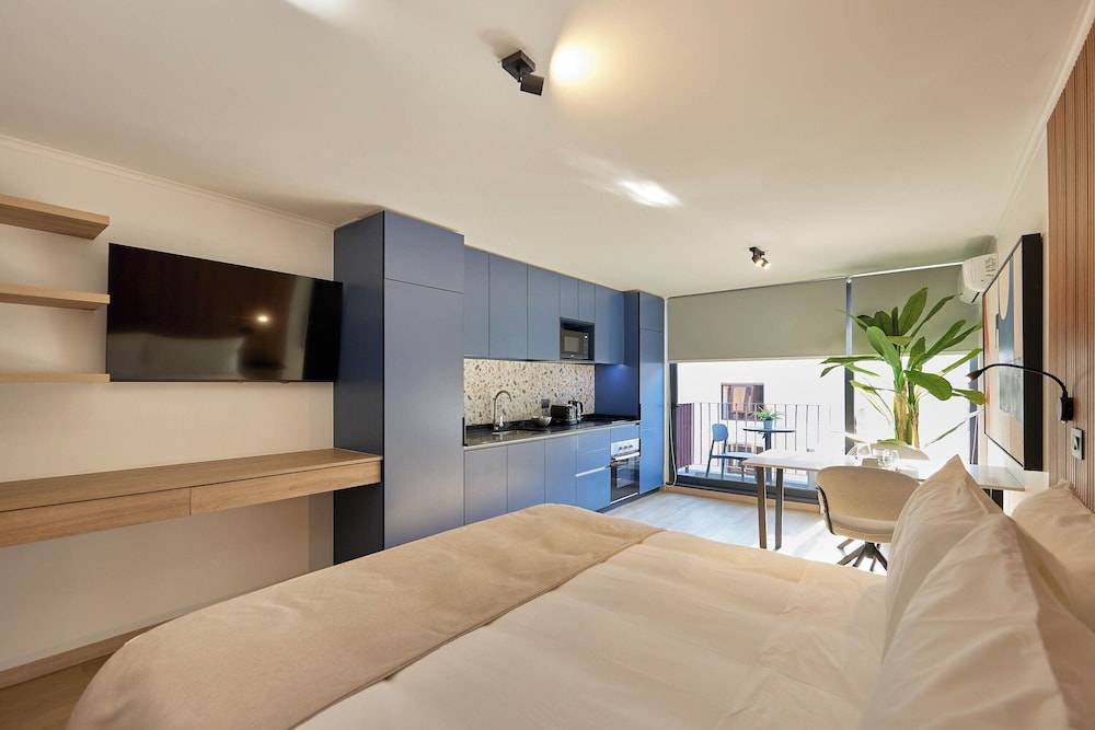 Dazzler Residences by Wyndham Santiago Las Condes 2