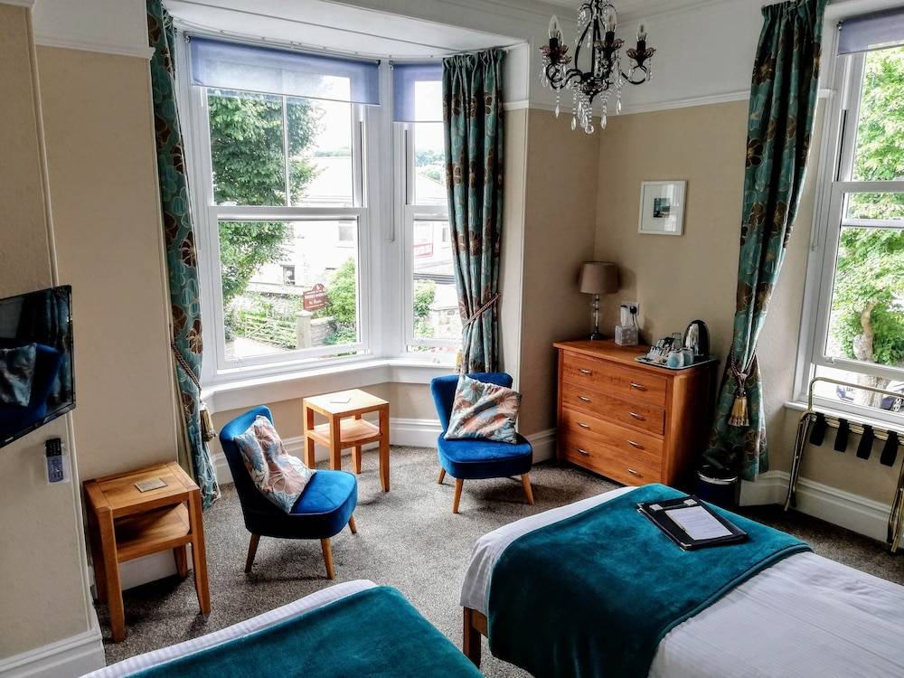 Treventon Guest House 2