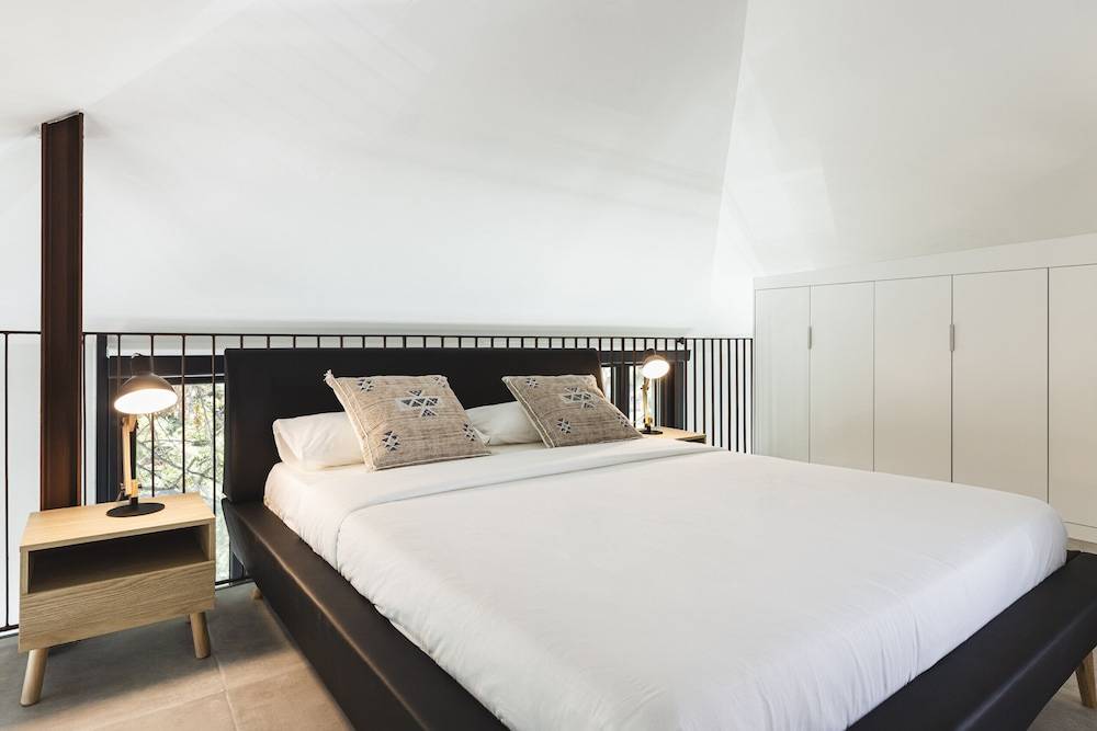 Valencia Apartments by Olala Homes 2