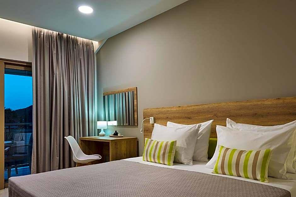Grapevines Hotel 1