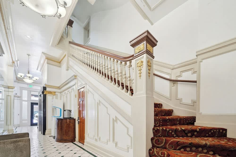 Union Square Plaza Hotel 2