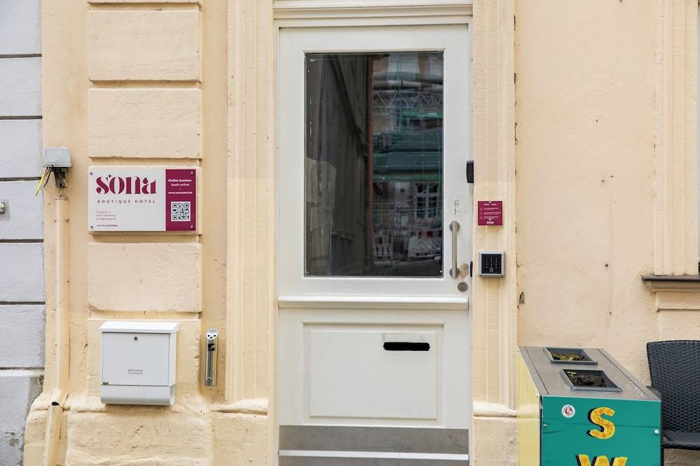 NEU - Sona Design Rooms - CITY CENTER - 1