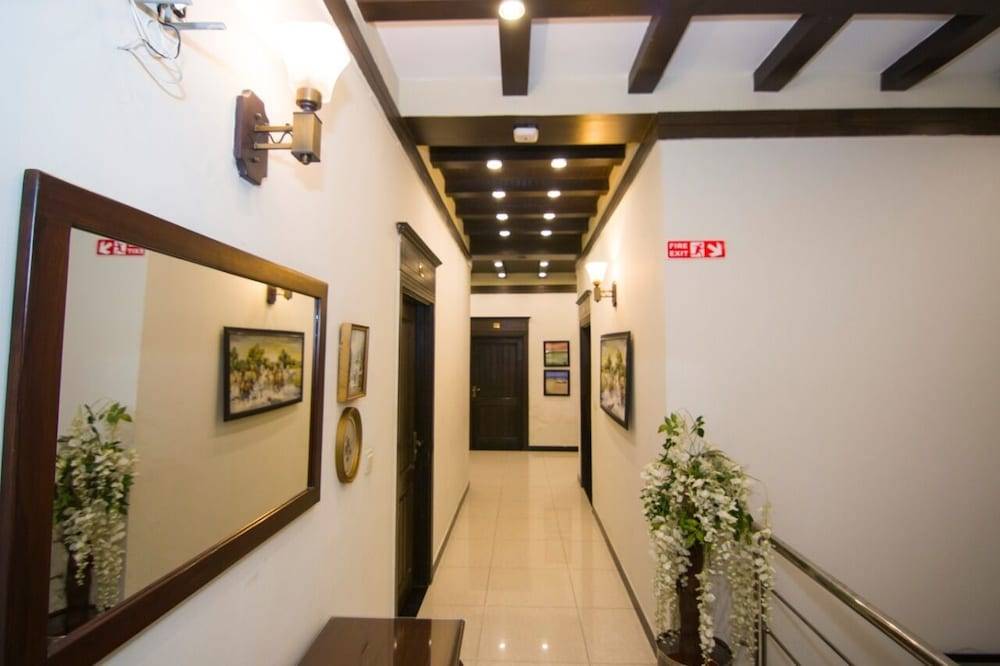 Crosswinds Guest House 2