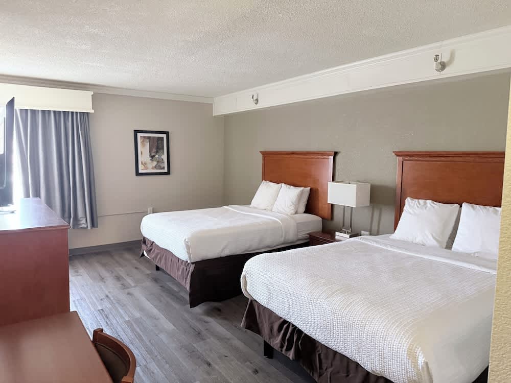 Fort Washington Inn 2