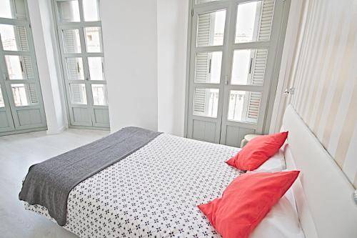 MalagaUrbanRooms - Central Suites 1