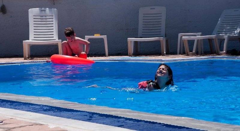 Fouxia Apartments and Studios 1