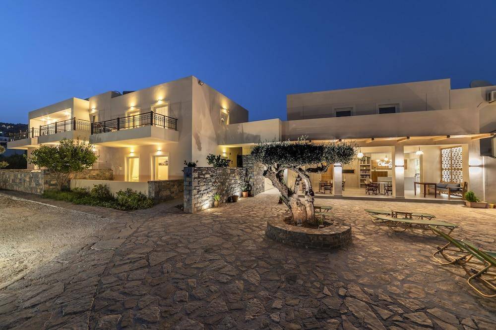 Olive Grove Apartments 1