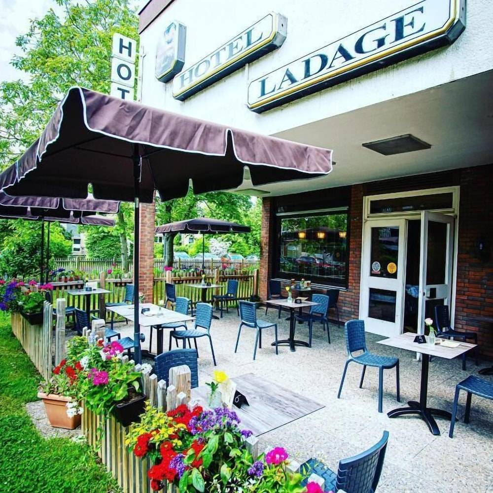 Hotel Ladage 1