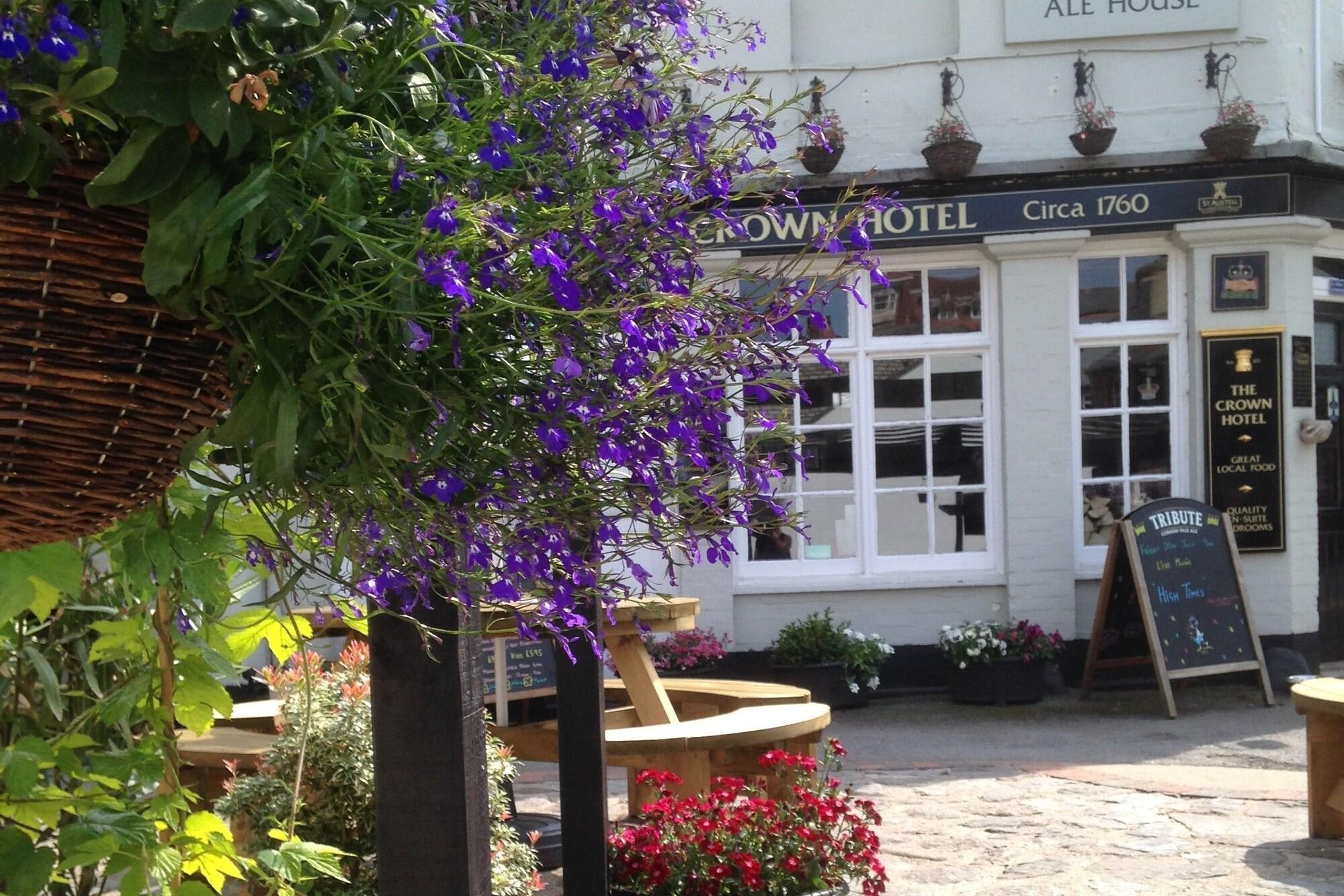 The Crown Hotel 2