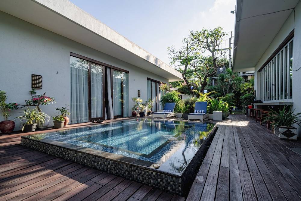 Jimbaran Beach Bliss Villa, Bali 1
