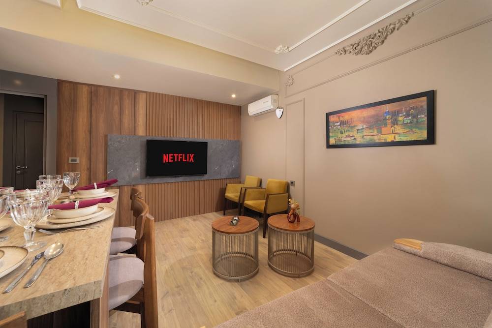 Taksim Premium Residence 1