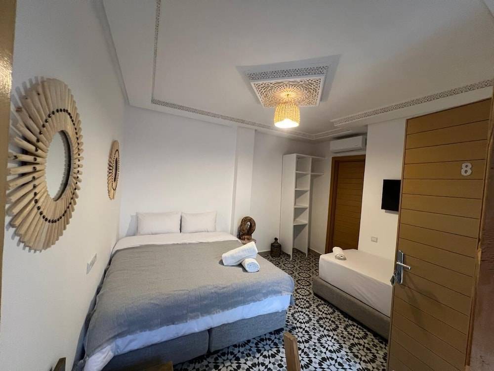 RIAD HOUCINE 2