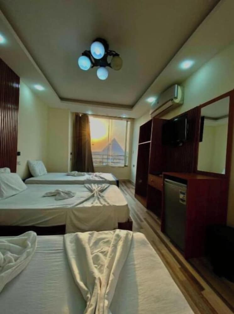 Diark Pyramids Hotel 2