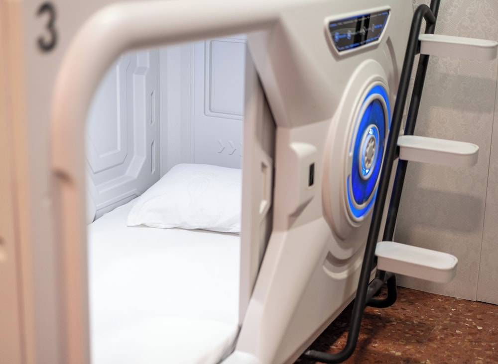 just hostel capsules 1