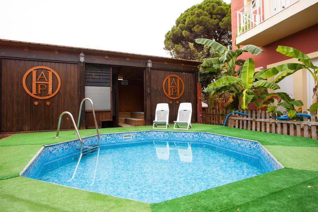 Hostal Alhaja Playa 1
