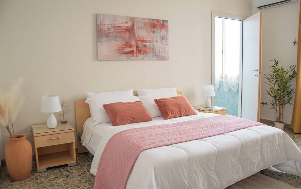 Actinia Accommodation 1