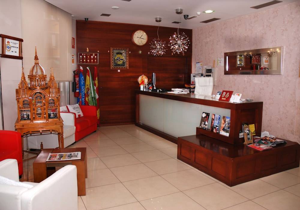 Hotel Villa de Cacabelos 2
