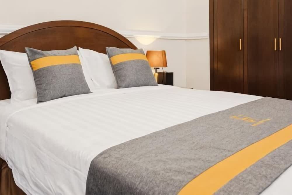 SPRINGHILL RESORT 2