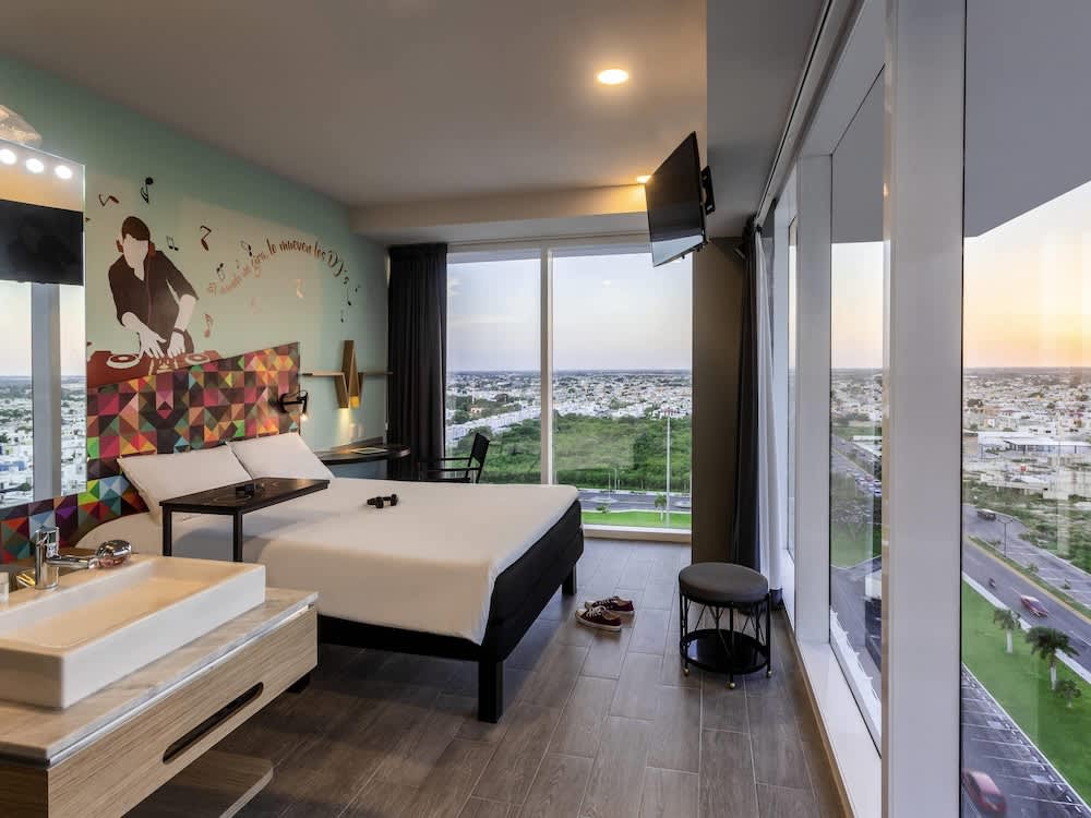 Ibis Styles Merida Galerias 1